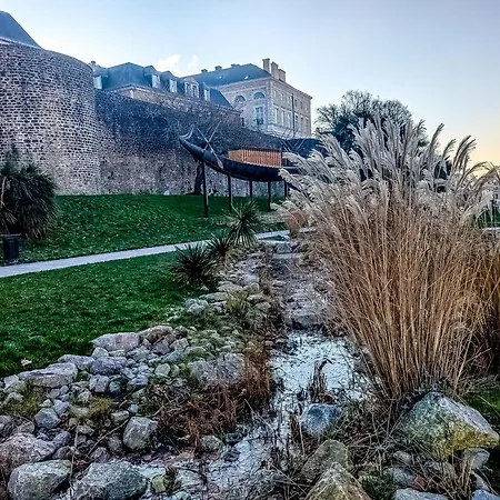 Cosy Au Pied Des Remparts 公寓